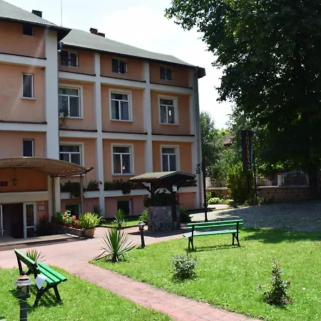Hotel Tintyava 2